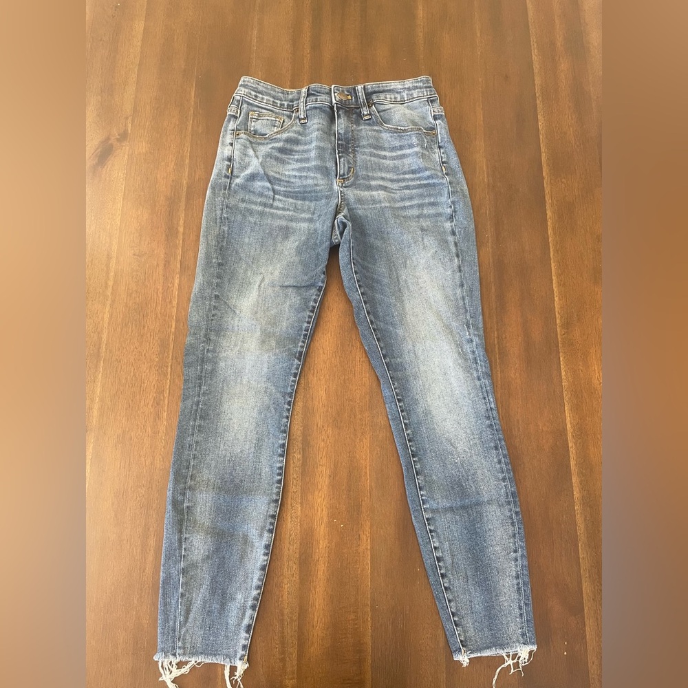 Universal Thread Light Blue Cropped High Rise Jeg… - image 2